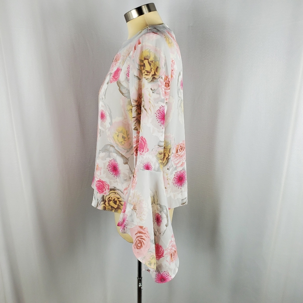 💥Just In💥 Catherine's Button-Back Medium - Picture 3 of 6